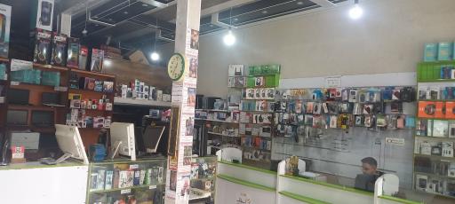 عکس خدمات کامپیوتری مبین