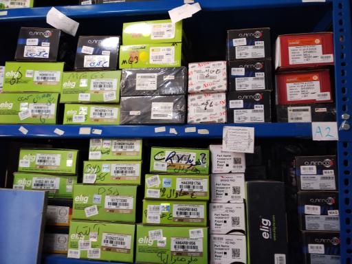 عکس فروشگاه چینی یدک منفرد