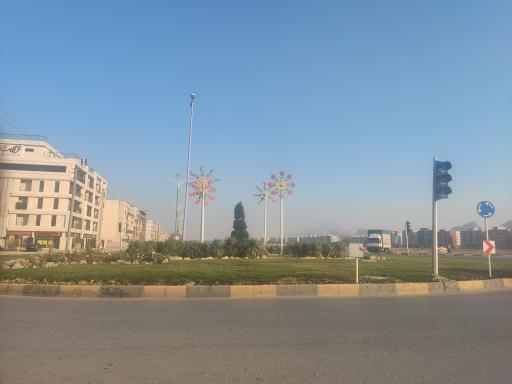 عکس میدان محتشم کاشانی