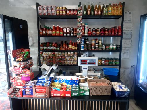 عکس مواد غذائی و پروتئینی رامیار