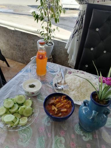 عکس غذاخوری صداقت