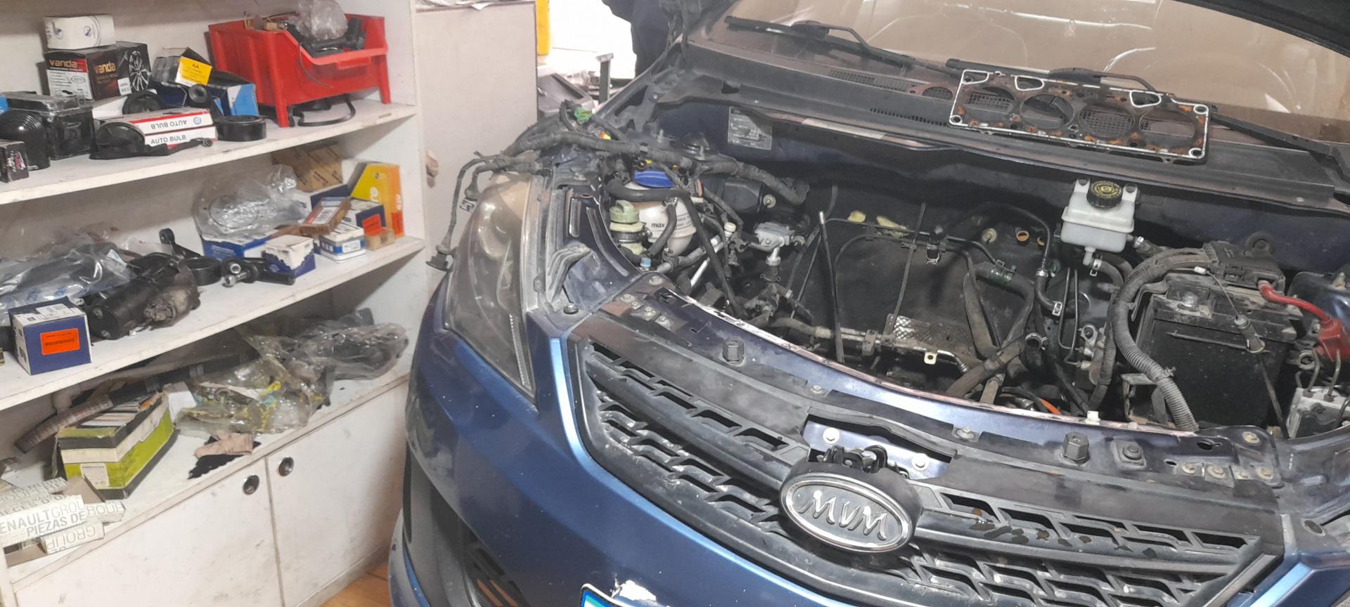 عکس تعمیرگاه خودروهای چینی حسام