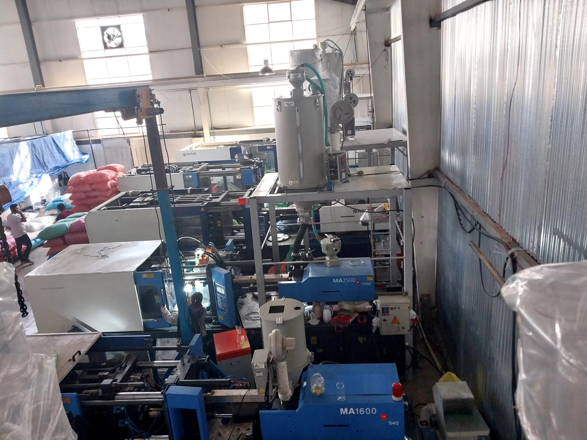 عکس کارخانه نوین ظرف