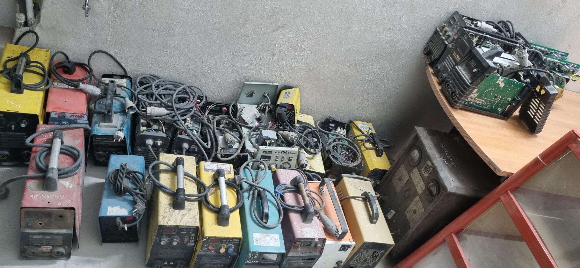 عکس تعمیر ات دستگاه جوش یزد مهر (صادقی)