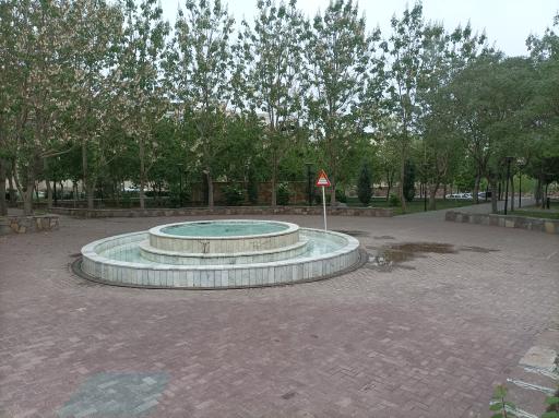 عکس بوستان صادقیه