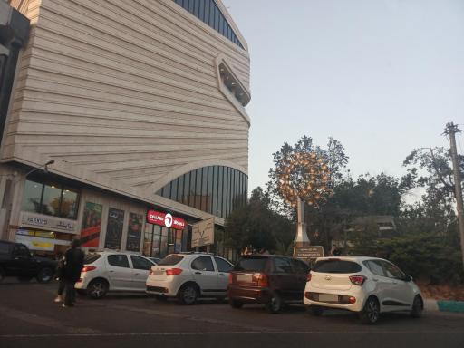 عکس فلکه اول صادقیه