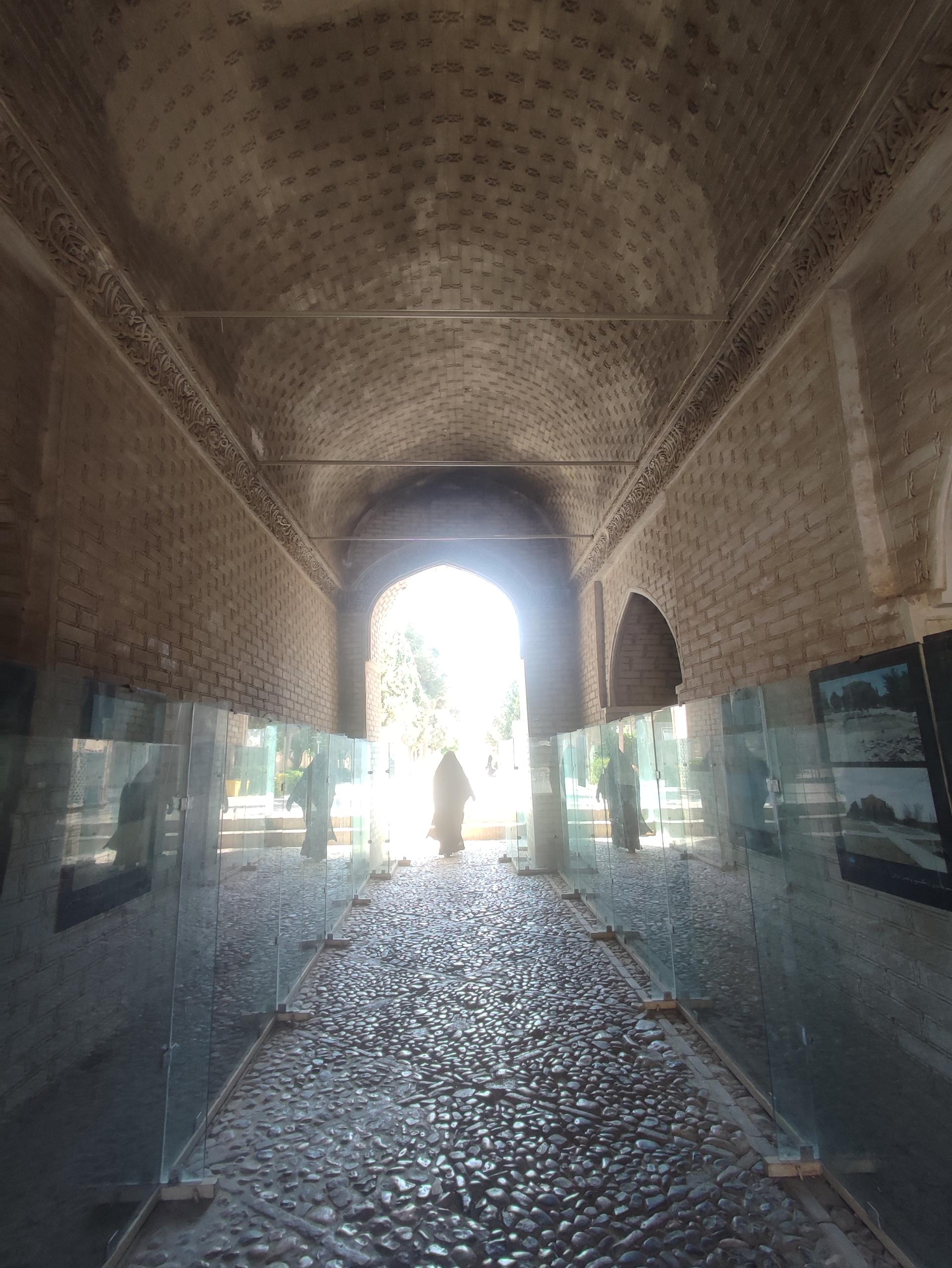 عکس دالان  الجایتو  مجموعه تاریخی امامزاده