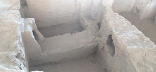 عکس گورستان هگمتانه