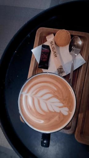 عکس کافه رستوران ایرانی مزه‌طور