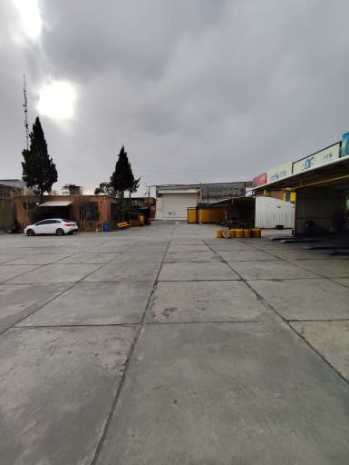 عکس مرکز خدمات غرب هایپر تایر