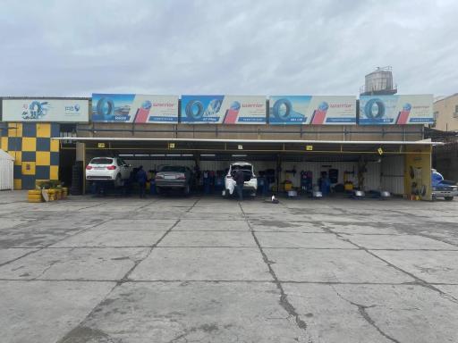 عکس مرکز خدمات غرب هایپر تایر