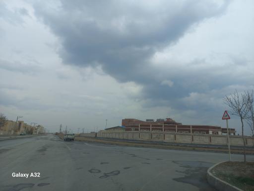 عکس دادگاه های حقوقی و کیفری شهرستان اراک