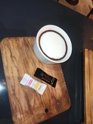 عکس کافه نیمکت