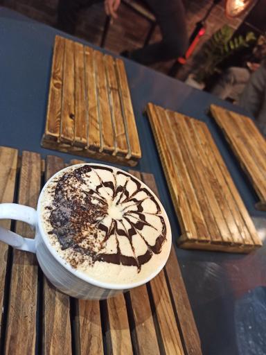 عکس کافه نیمکت