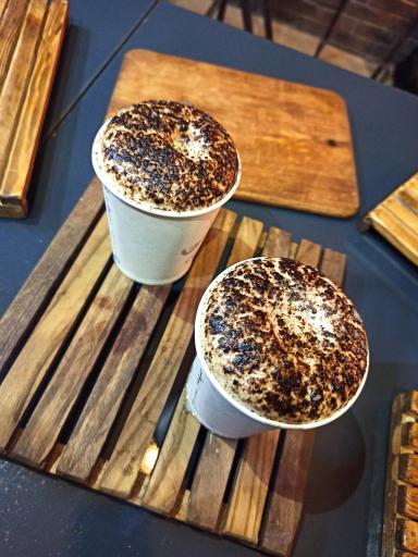 عکس کافه نیمکت