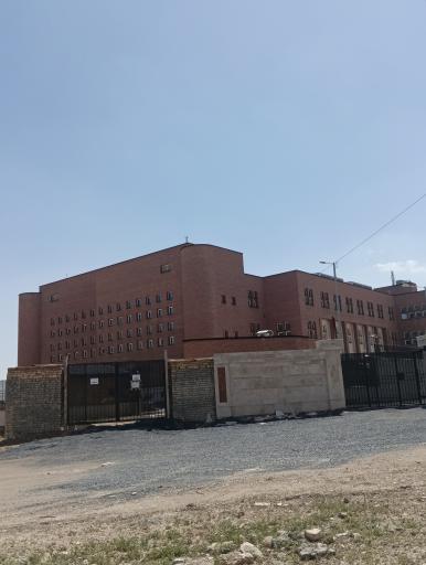 عکس دادگاه های حقوقی و کیفری شهرستان اراک