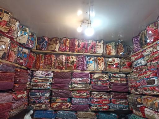 عکس پتوی گلبافت صفار و پسران