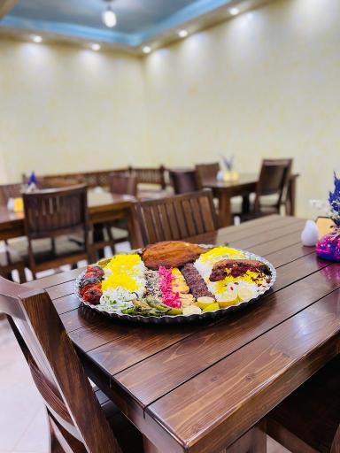 عکس کافه رستوران رزا 