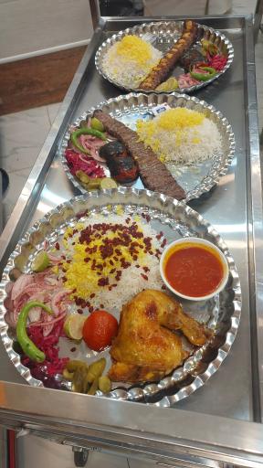 عکس سفره خانه سنتی بهشت