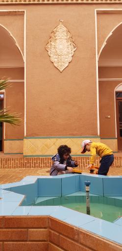 عکس خانه سنتی نگار ورزنه