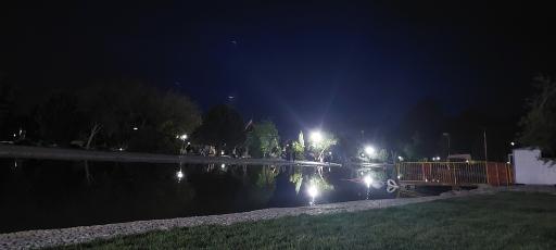 عکس دریاچه زیتون