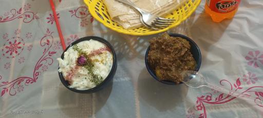 عکس سفره خانه سنتی بهشت