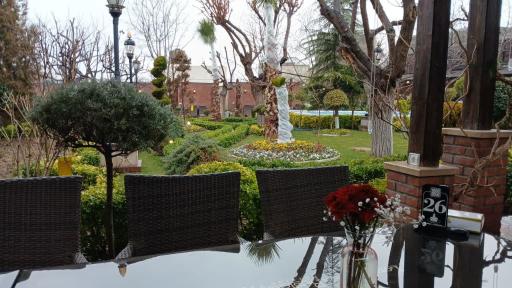 عکس لرد گاردن