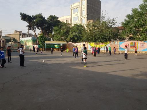 عکس مدرسه شهید داورزنی 