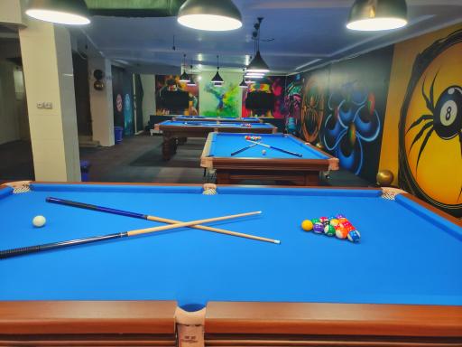 عکس گیم کلاب و بیلیارد عنکبوت 