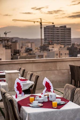 عکس هتل سه ستاره نسیم مشهد