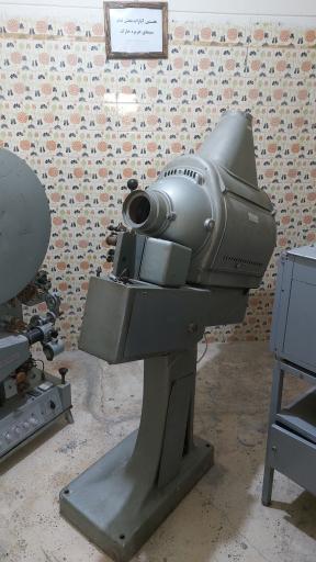 عکس عمارت کلاه فرنگی