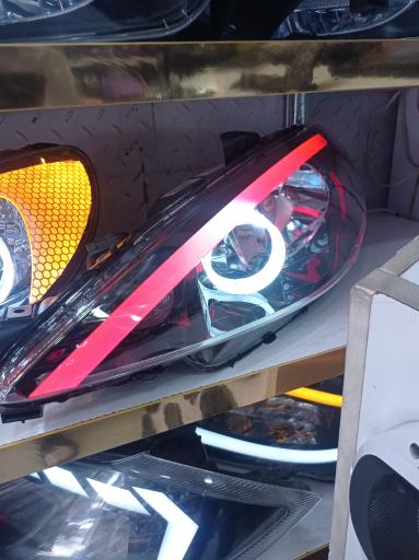 عکس خدمات چراغ و تنظیم نور نئون لایت