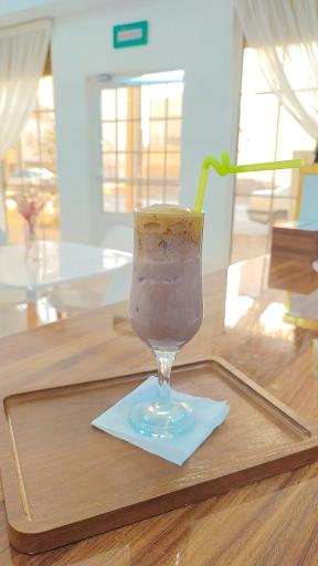 عکس کافه کیک فرال