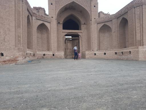 عکس کاروانسرای شاه عباسی زعفرانیه