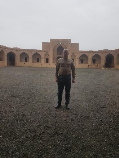 عکس کاروانسرای شاه عباسی زعفرانیه