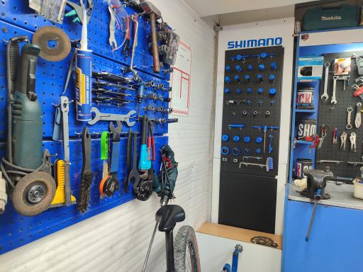 عکس فروشگاه دوچرخه اسپید دوچرخ