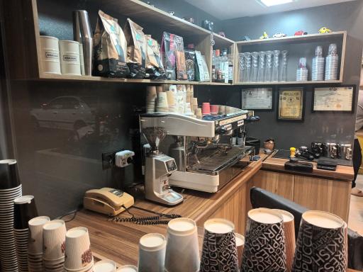 عکس کافه بستنی سلاله