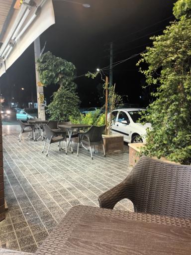 عکس کافه بستنی سلاله