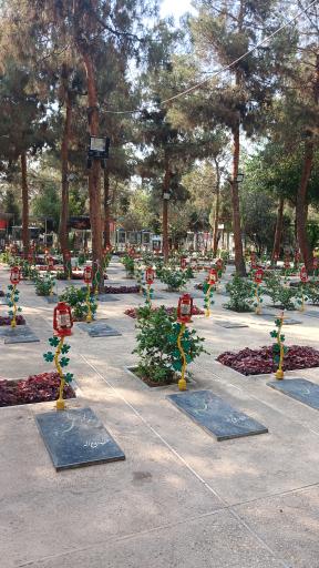 عکس قطعه 40 شهدای گمنام