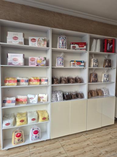 عکس فروشگاه قند و نبات بیسجردی