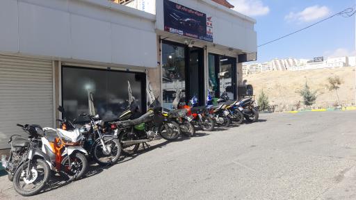 عکس تعمیرگاه مرکزی موتور ژاپن