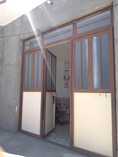 عکس خوار و بار فروشی خنجری 