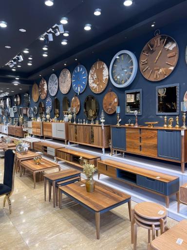 عکس فروشگاه بزرگ شهر میز