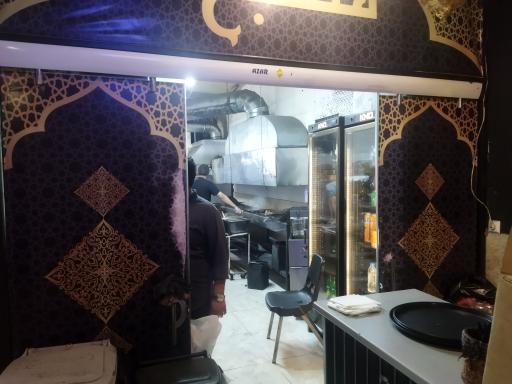 عکس باغ رستوران مرغ ذغالی طاووق