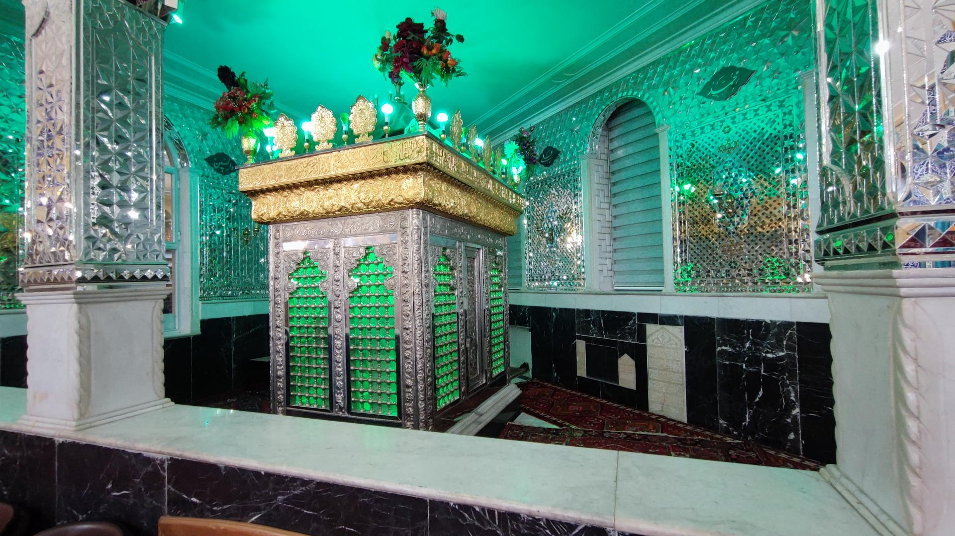 عکس مسجد امامزاده سردرود