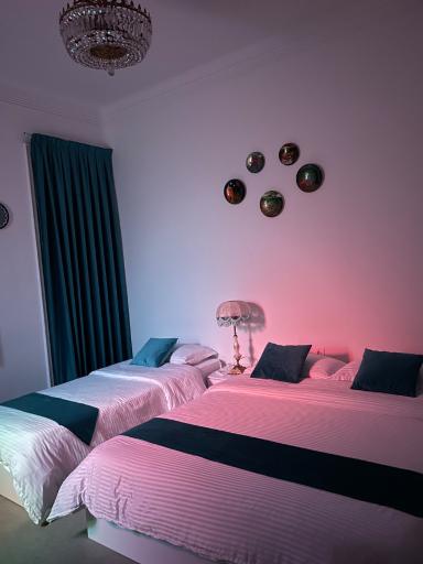 عکس اقامتگاه سنتی همنشین