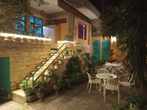 عکس اقامتگاه سنتی همنشین