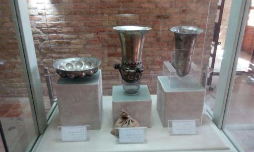 عکس قلعه فلک الافلاک (دژ شاپور خواست)