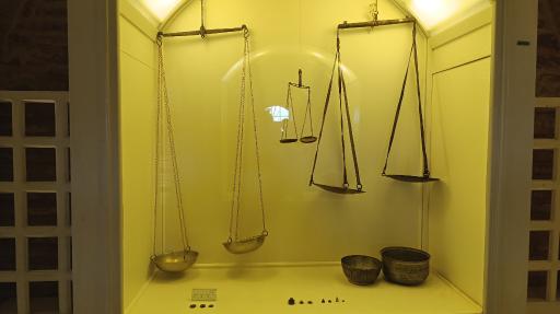 عکس قلعه فلک الافلاک (دژ شاپور خواست)