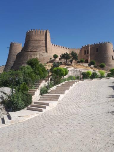 عکس قلعه فلک الافلاک (دژ شاپور خواست)